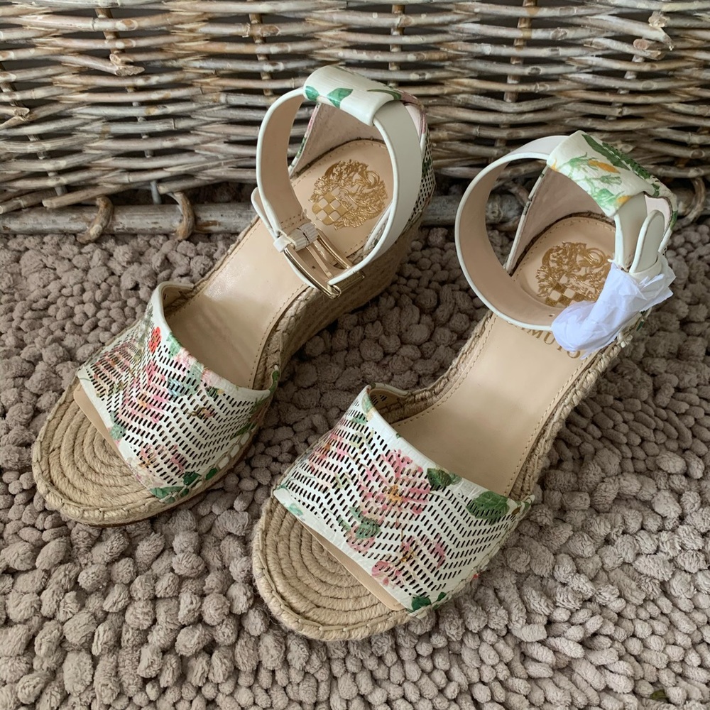 Vince camuto espadrille wedge sandal. New - Picture 2 of 6